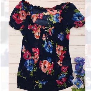Price Drop🌟 Hollister Navy Floral Hawaiian Blouse